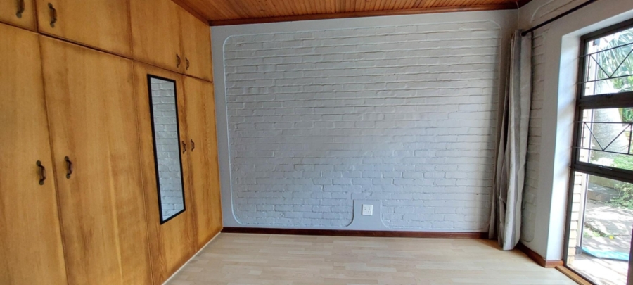 4 Bedroom Property for Sale in Blue Bend Eastern Cape